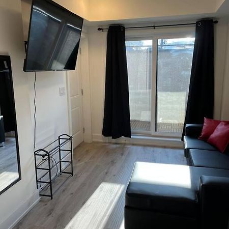 Lovely One Bedroom Condo With Free Parking Niagara Falls Luaran gambar